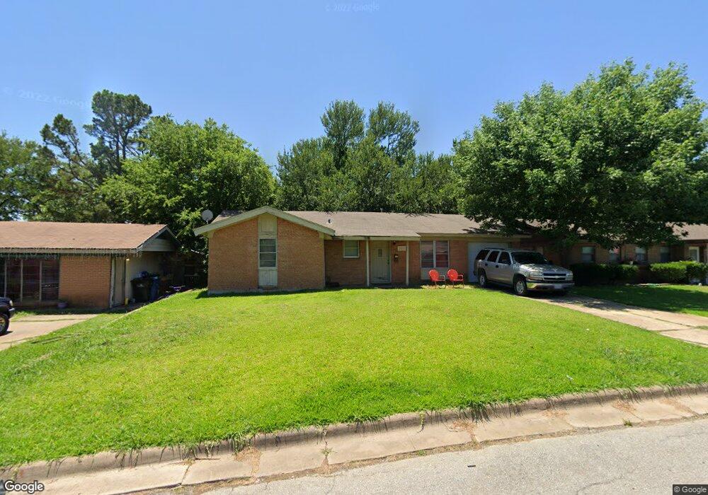 156 N Imperial Dr, Denison, TX 75020 - photo 1
