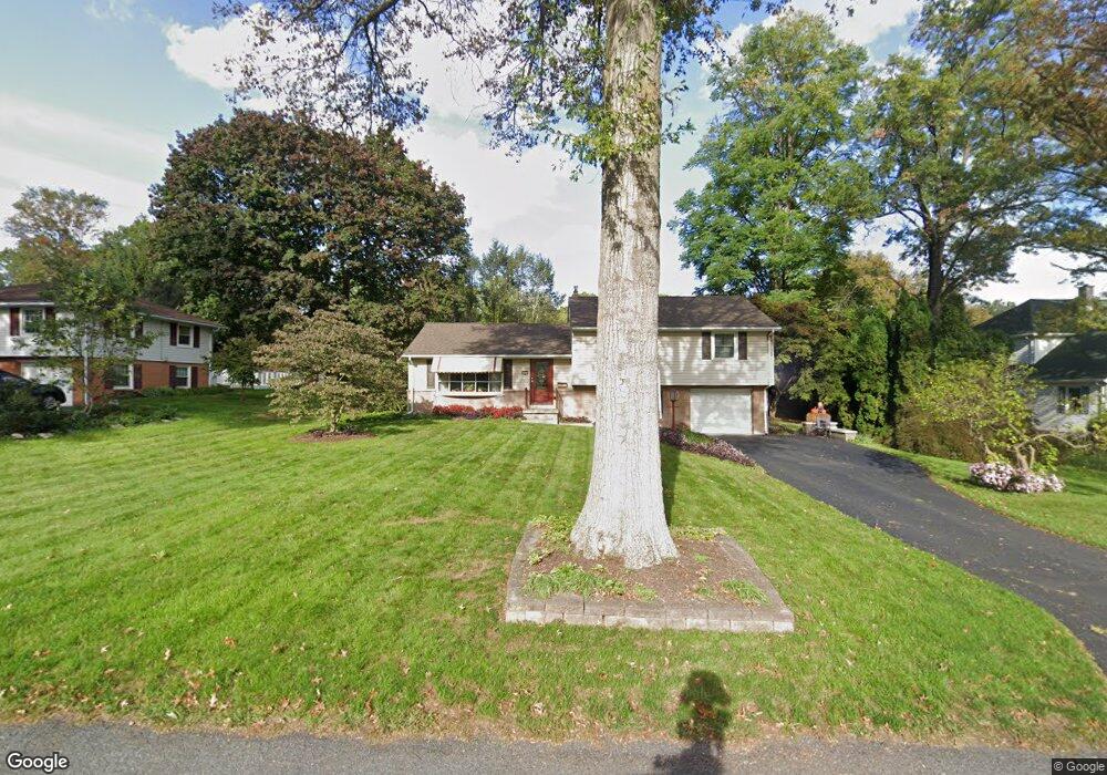 251 Park Ave, Mount Joy, PA 17552 - photo 1