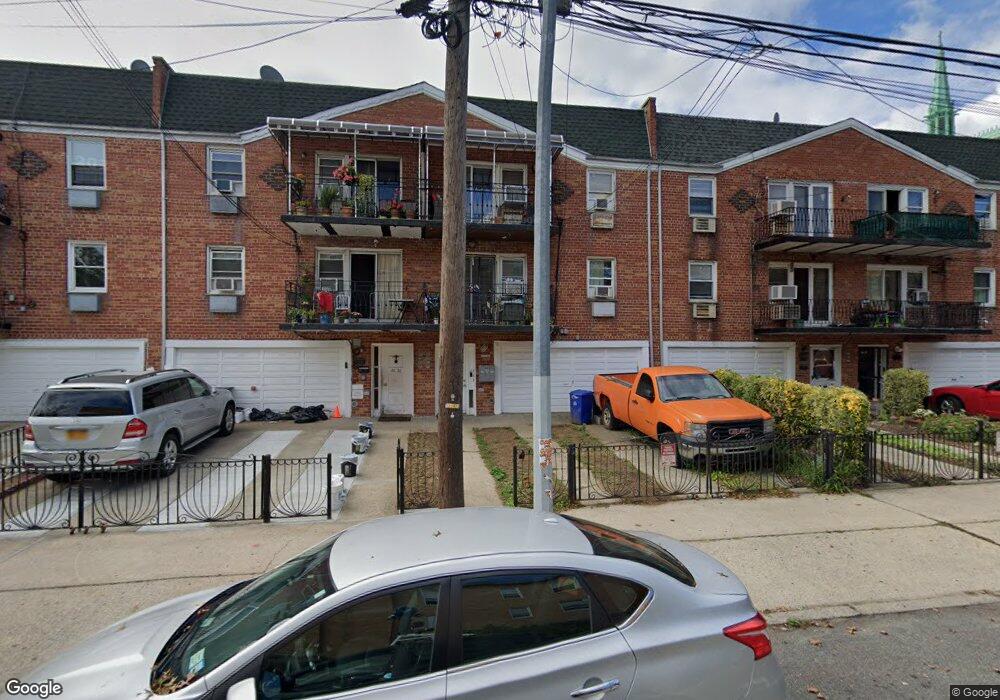 10134 104th St, Ozone Park, NY 11416 - photo 1