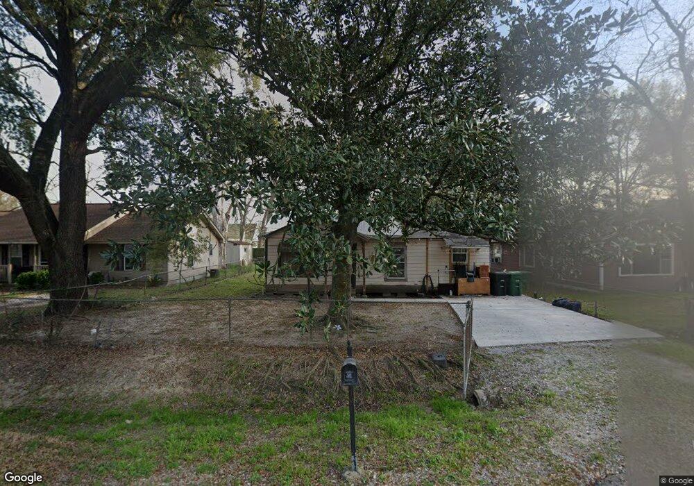 813 Fair St, Houston, TX 77088 - photo 1