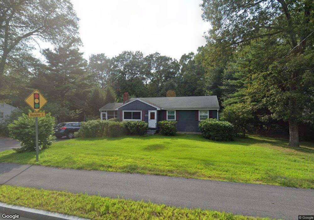 1080 S Main St, Bellingham, MA 02019 - photo 1