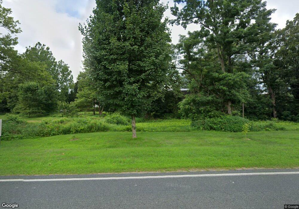 130 River Dr, Hadley, MA 01035 - photo 1