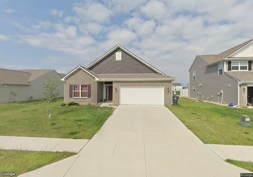 8203 Dewberry Ln, Pendleton, IN 46064 - photo 1