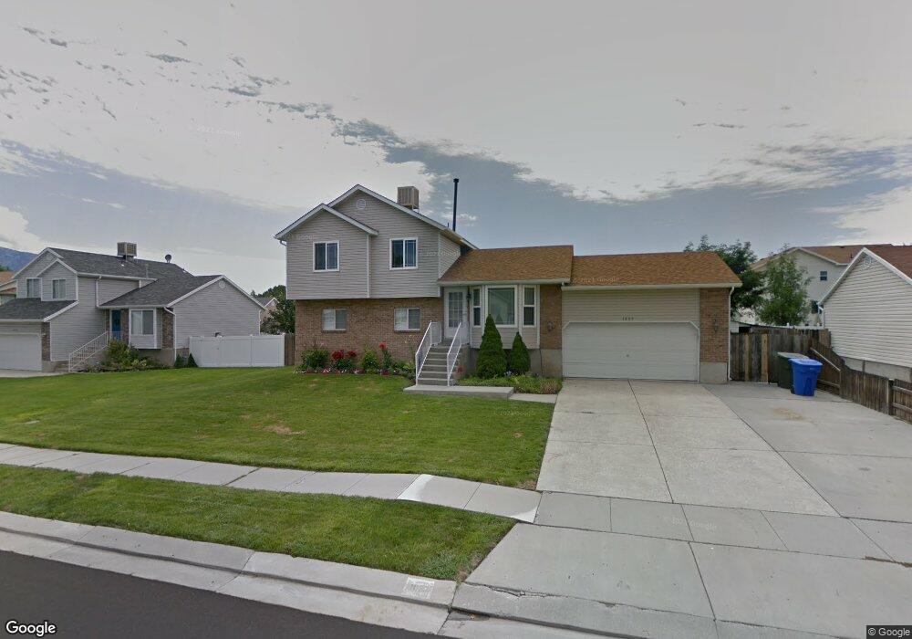 1637 Plum Creek Dr, West Jordan, UT 84088 - photo 1