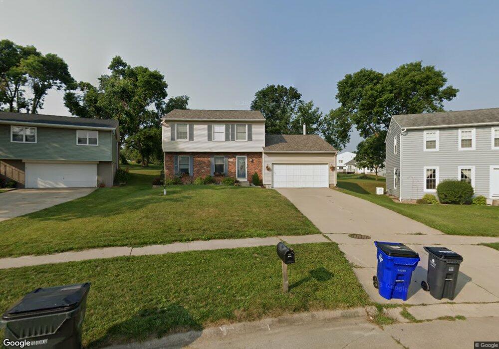 4111 Finch Ct NE, Cedar Rapids, IA 52402 - photo 1