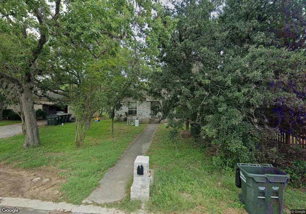 704 Dartmouth St, San Marcos, TX 78666 - photo 1