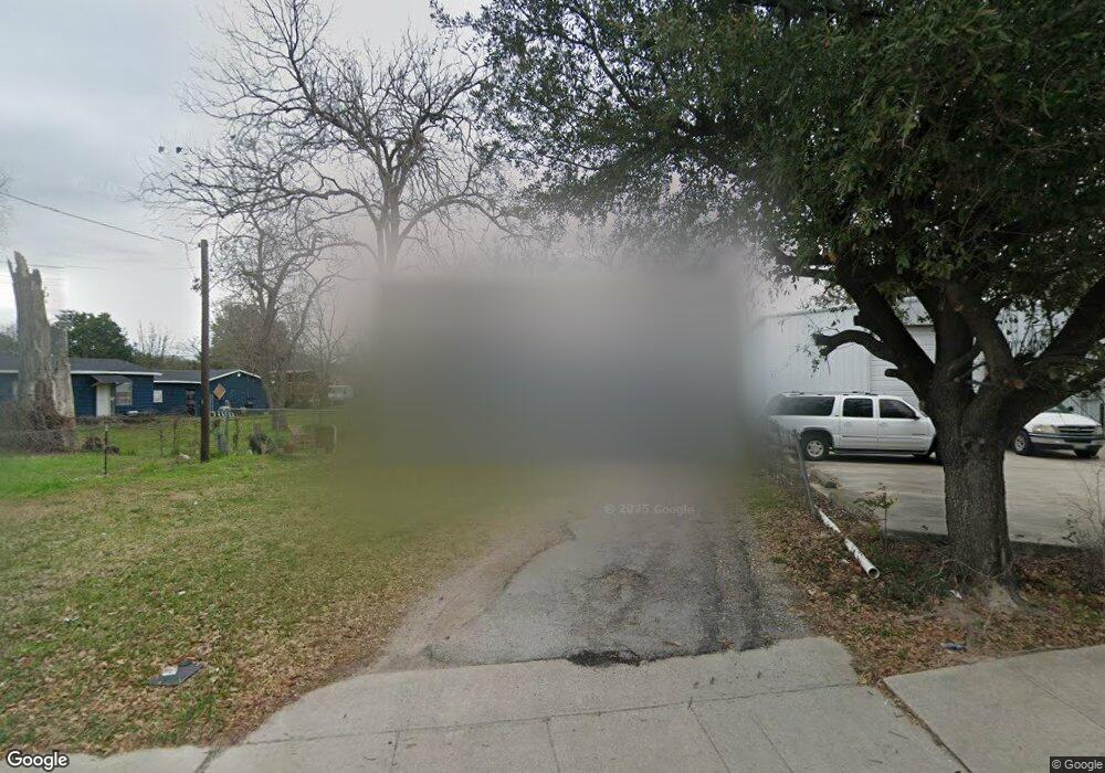 8917 Fulton St, Houston, TX 77022 - photo 1