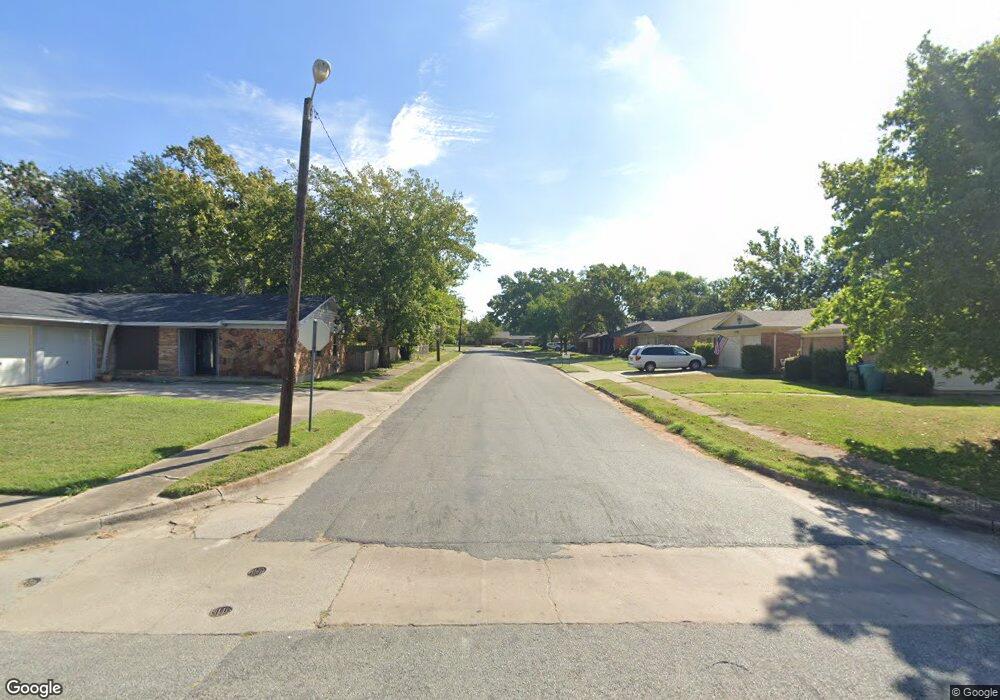 201 W Pelton St, Sherman, TX 75092 - photo 1