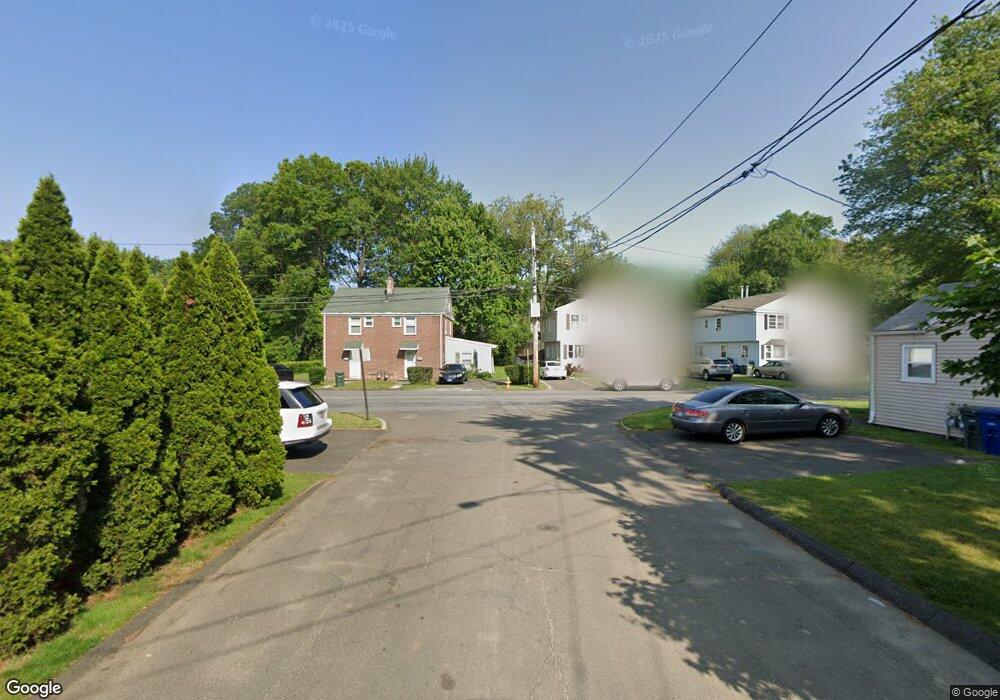 35 Court c unit B74, Bridgeport, CT 06610 - photo 1