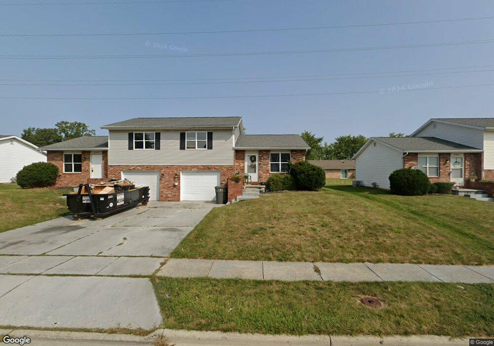 2940 Elijah Pkwy, Lima, OH 45805 - photo 1