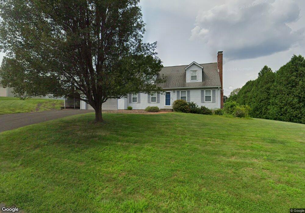 2 Blackhaw Dr, Cromwell, CT 06416 - photo 1