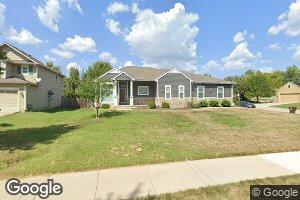 2635 Knollbrook Ct, Lawrence, KS 66046