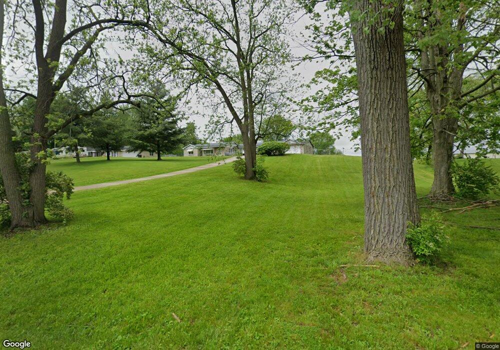 318 Mcarthur Ct, Anderson, IN 46012 - photo 1