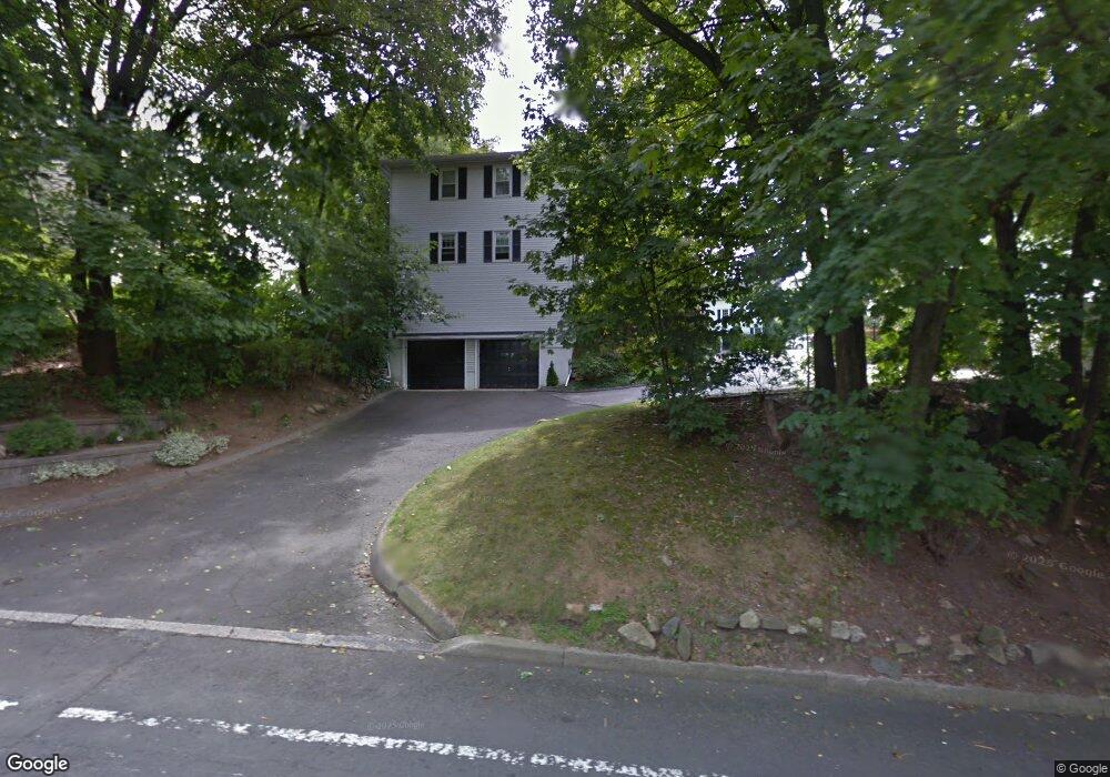 47 Valley Rd unit B4, Cos Cob, CT 06807 - photo 1