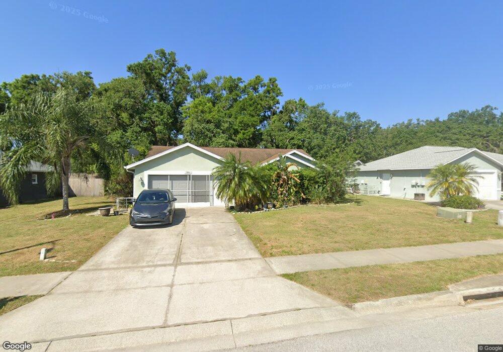 37422 Laurel Hammock Dr, Zephyrhills, FL 33541 - photo 1