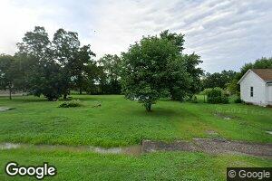 316 E Broadway, Farina, IL 62838