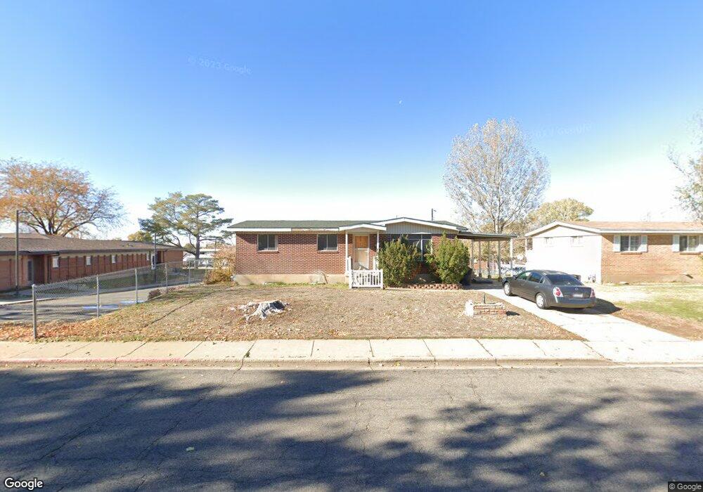 2481 N 250 W, Clearfield, UT 84015 - photo 1