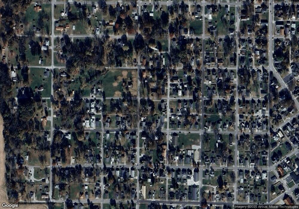 513 W 6th St, Bicknell, IN 47512 - photo 1