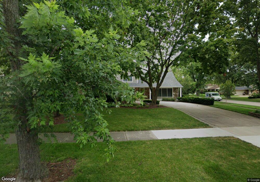 3226 Mary Kay Ln, Glenview, IL 60026 - photo 1