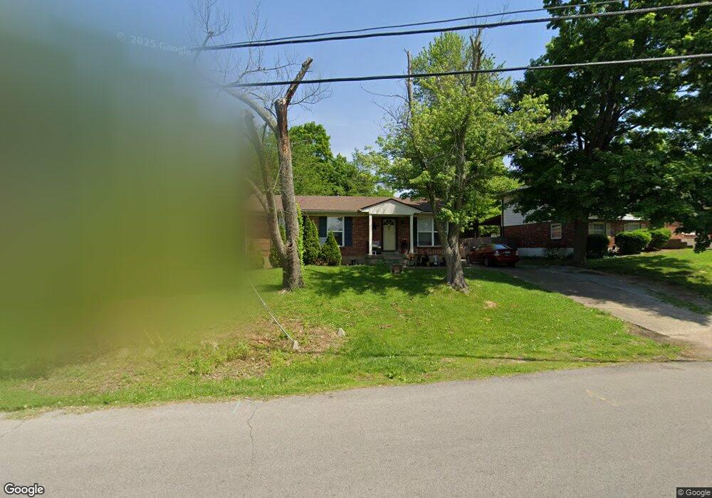 9405 Hudson Ln, Louisville, KY 40291 - photo 1