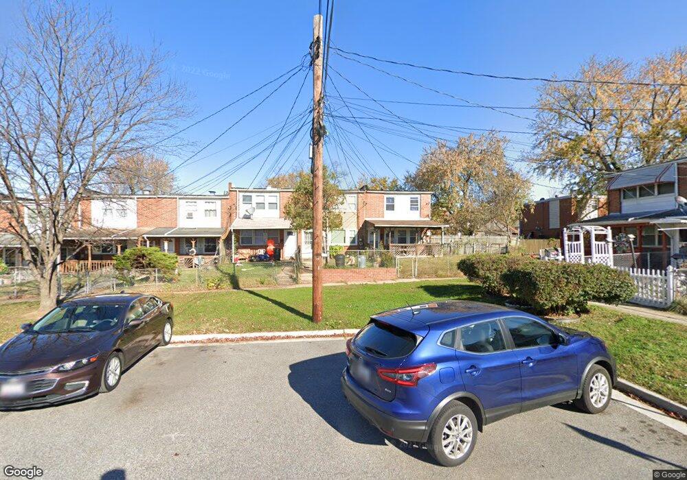 452 Lambert Ct, Halethorpe, MD 21227 - photo 1