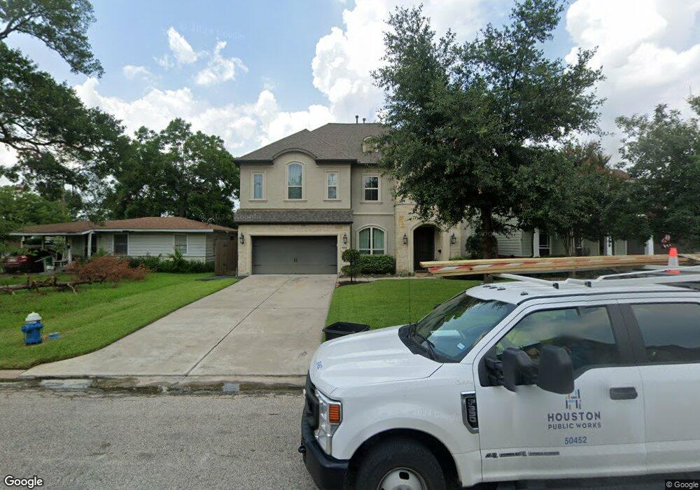 1734 Du Barry Ln, Houston, TX 77018 - photo 1