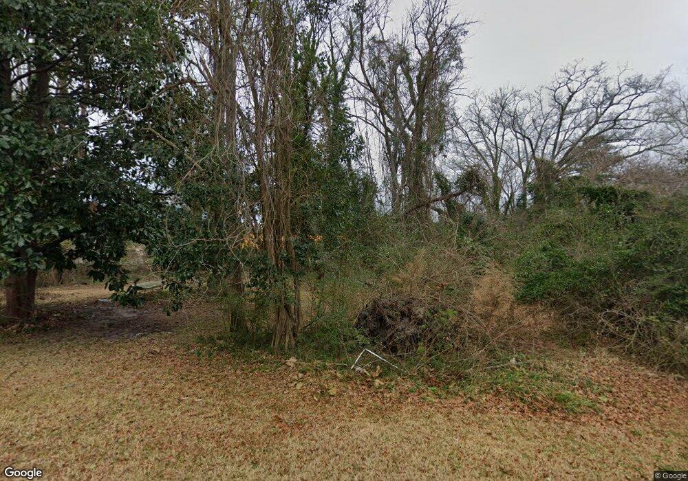 301 Montford Ln, Jacksonville, NC 28546 - photo 1