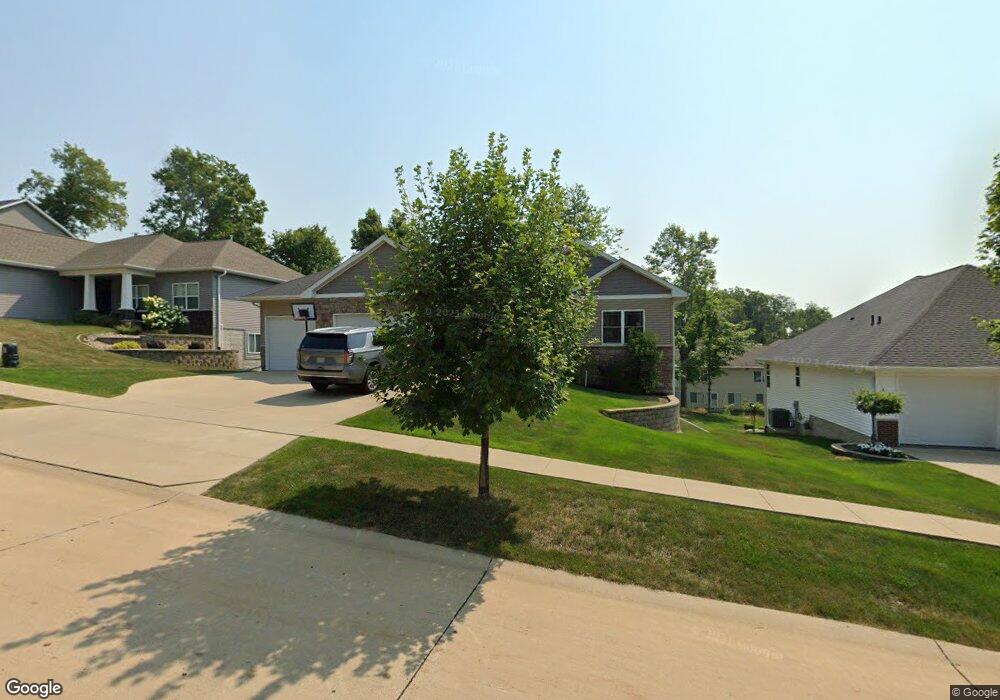 2015 Andrew Charles Dr NW, Cedar Rapids, IA 52405 - photo 1