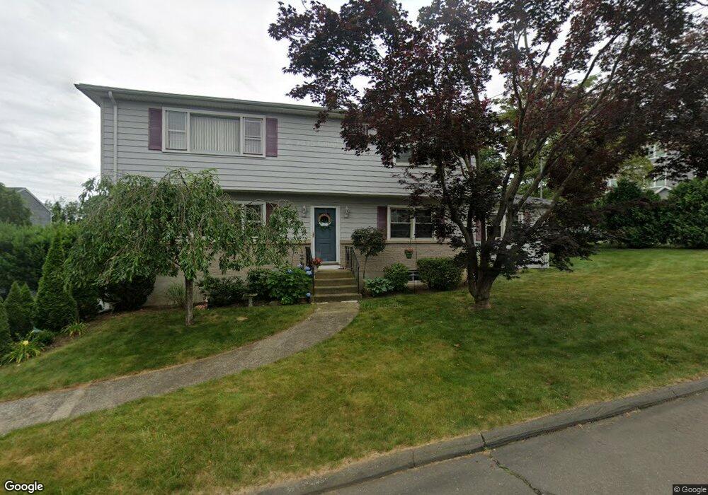 10 Paul Ave unit 2, West Haven, CT 06516 - photo 1