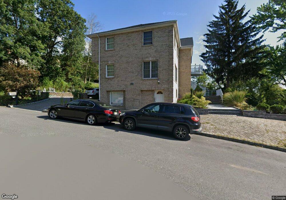 144 Shepherds Ln, Totowa, NJ 07512 - photo 1