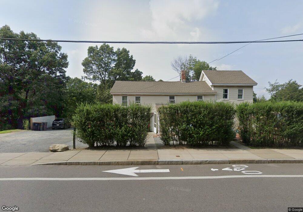 1059 Waverly St, Framingham, MA 01702 - photo 1