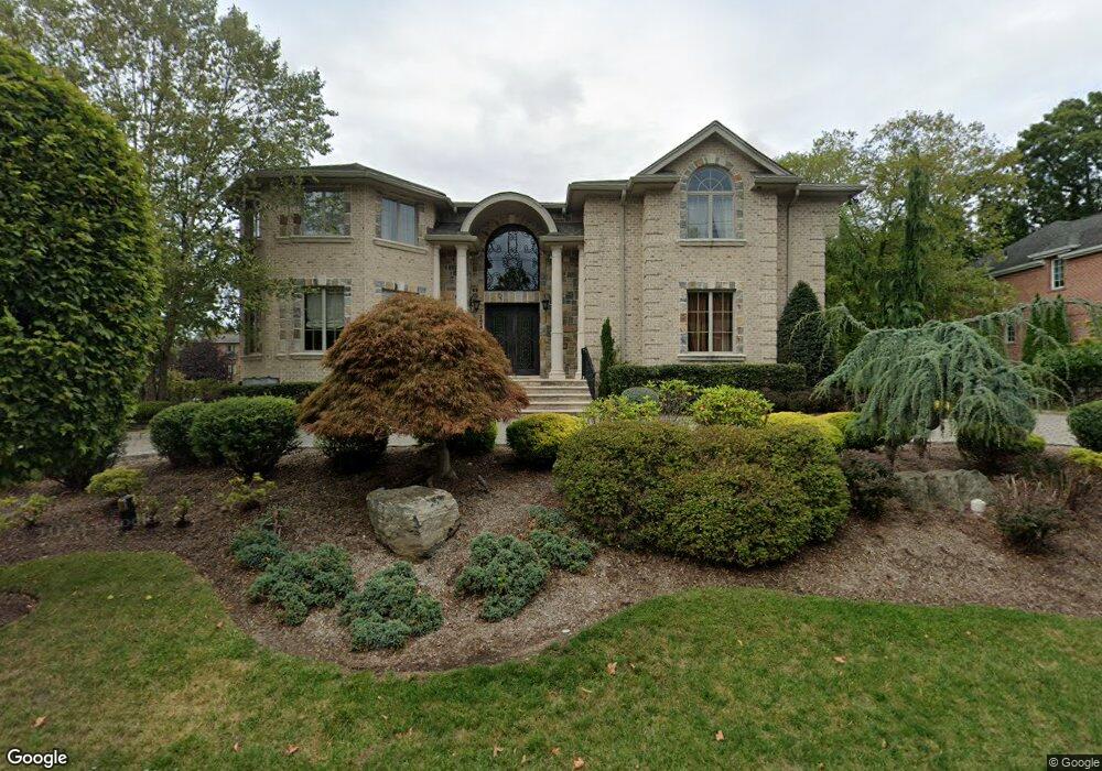 175 Pershing Rd, Englewood Cliffs, NJ 07632 - photo 1