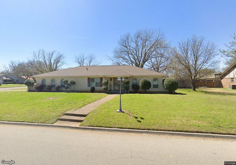 1002 Berkley Dr, Cleburne, TX 76033 - photo 1