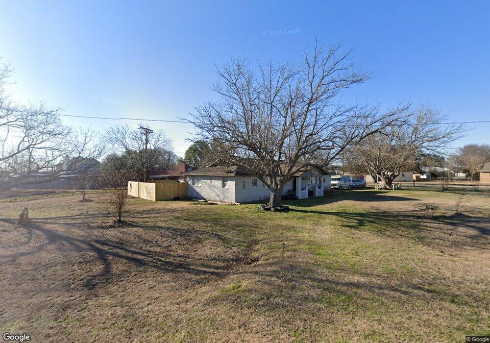 721 W 3rd St, Eddy, TX 76524 - photo 1