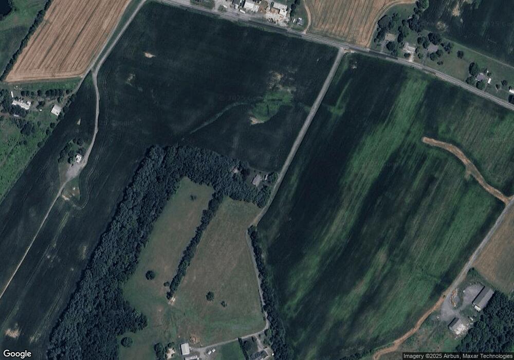 12310 Prices Distillery Rd, Damascus, MD 20872 - photo 1