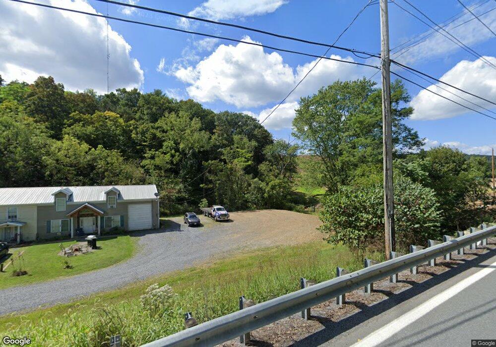 25 Bravada Ct, Berkeley Springs, WV 25411 - photo 1