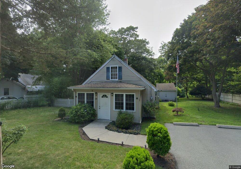 129 Lane 4, Warwick, RI 02888 - photo 1