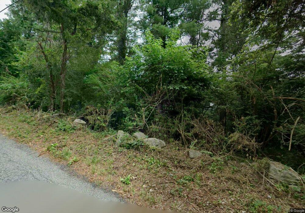 24 Juniper Ln, Pawling, NY 12564 - photo 1