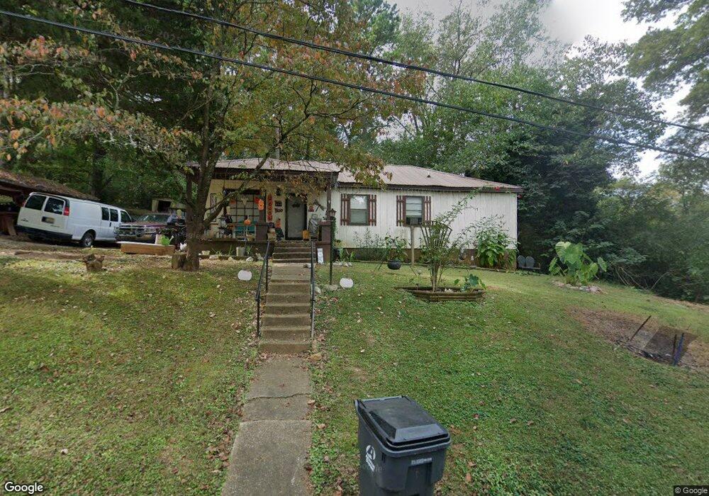 200 Forrest Dr, Weaver, AL 36277 - photo 1