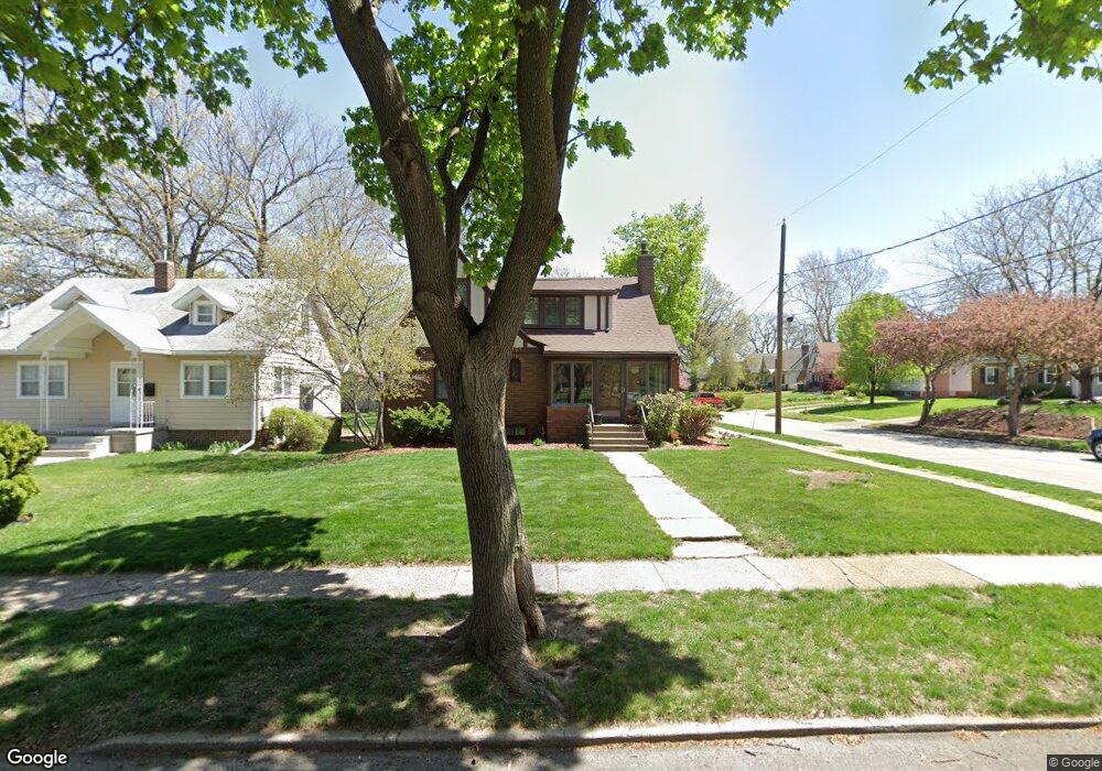 2701 42nd St, Des Moines, IA 50310 - photo 1