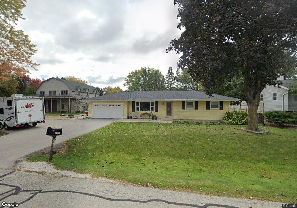 3405 W Florida Ave, Appleton, WI 54914 - photo 1