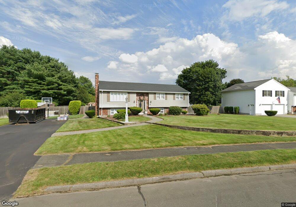 8 Ring Ave, Wilmington, MA 01887 - photo 1