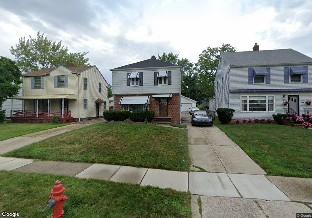 20719 Clare Ave, Maple Heights, OH 44137 - photo 1