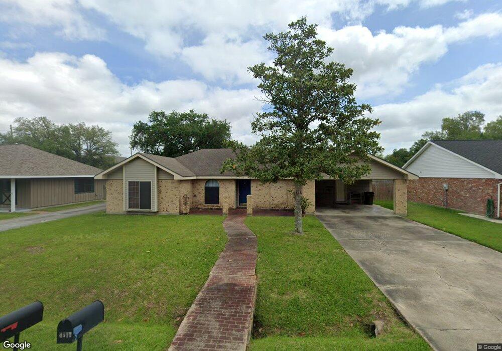 4513 E Meadow Ln, Lake Charles, LA 70605 - photo 1