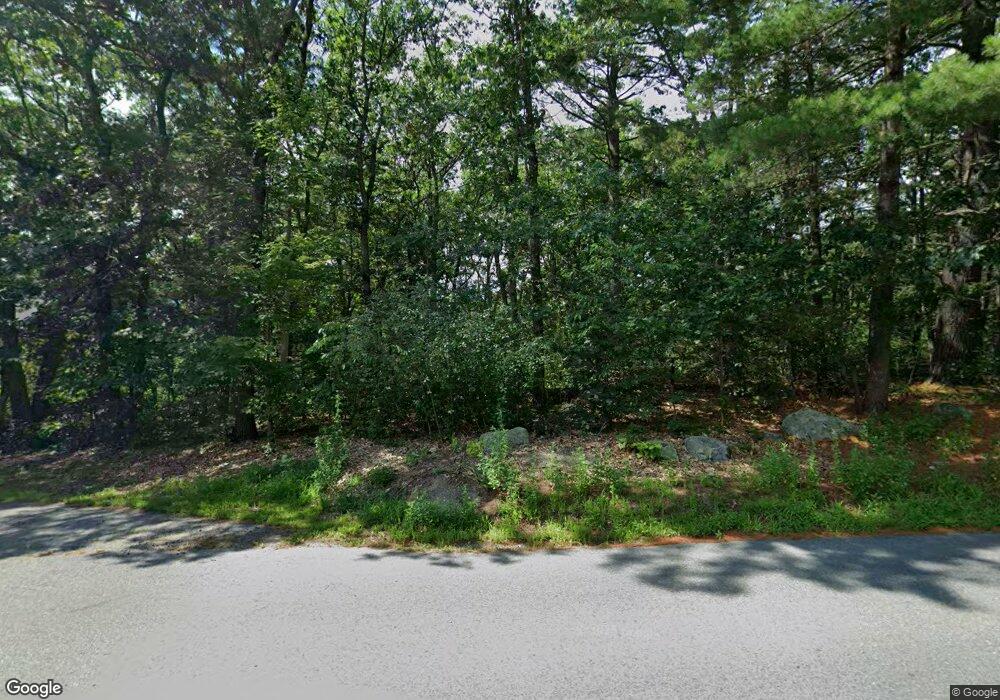 1110 Methuen St, Dracut, MA 01826 - photo 1