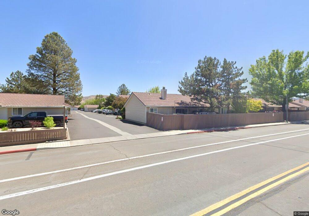 1113 Bradley Square, Sparks, NV 89434 - photo 1