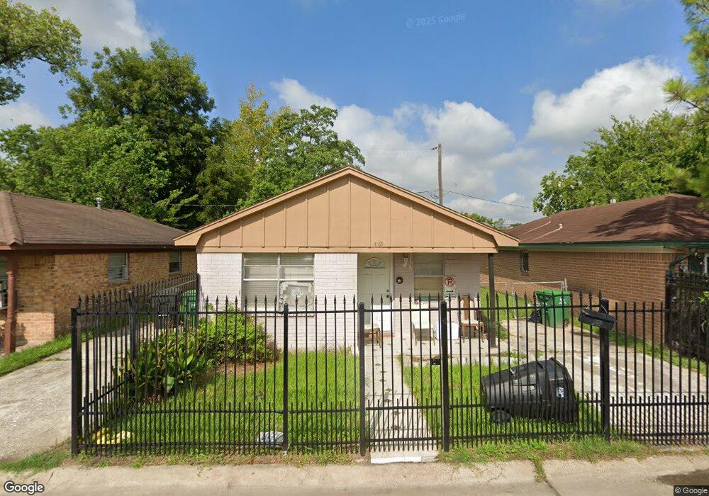 4535 Pecan Park Cir, Houston, TX 77018 - photo 1
