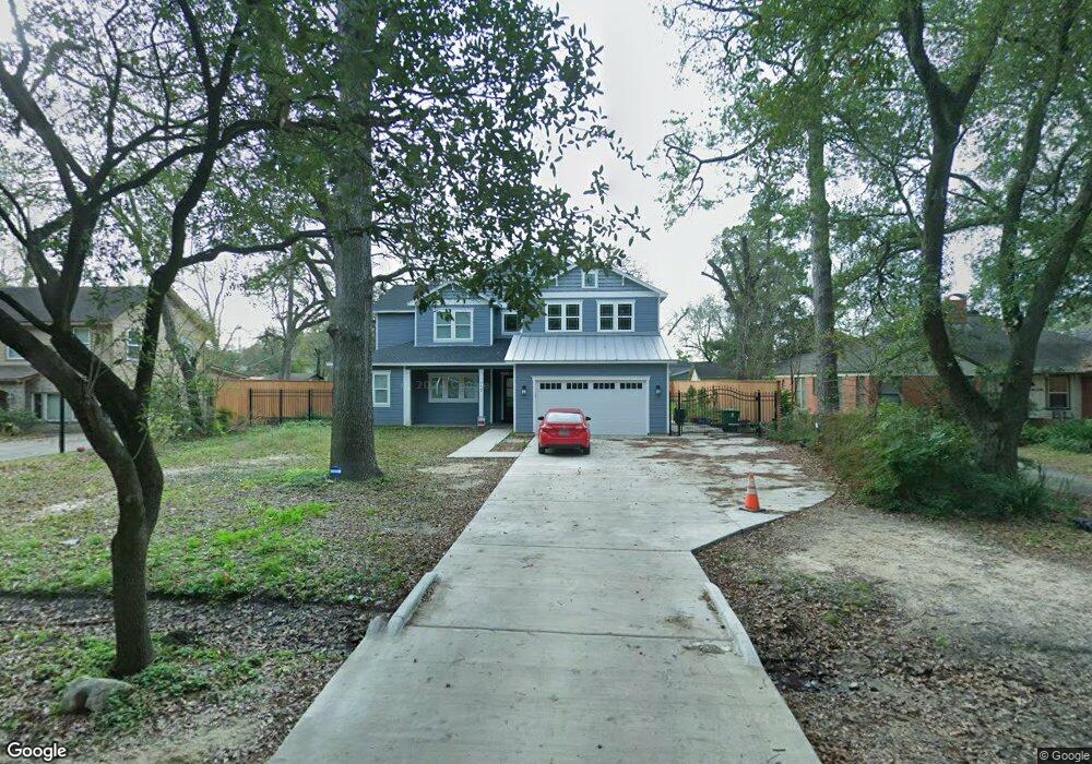 717 W 39th St, Houston, TX 77018 - photo 1