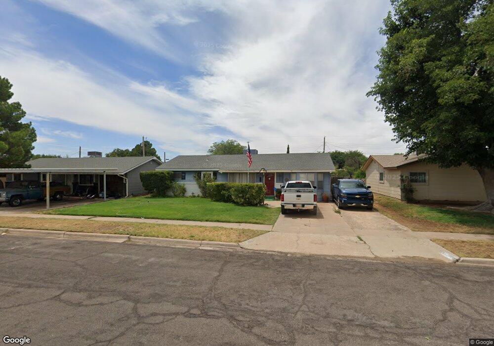 1723 N Grayson St, Hobbs, NM 88240 - photo 1