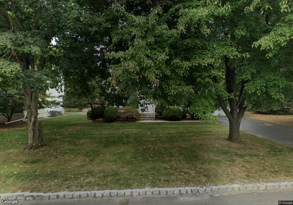 7 Primrose Ct, Holmdel, NJ 07733 - photo 1